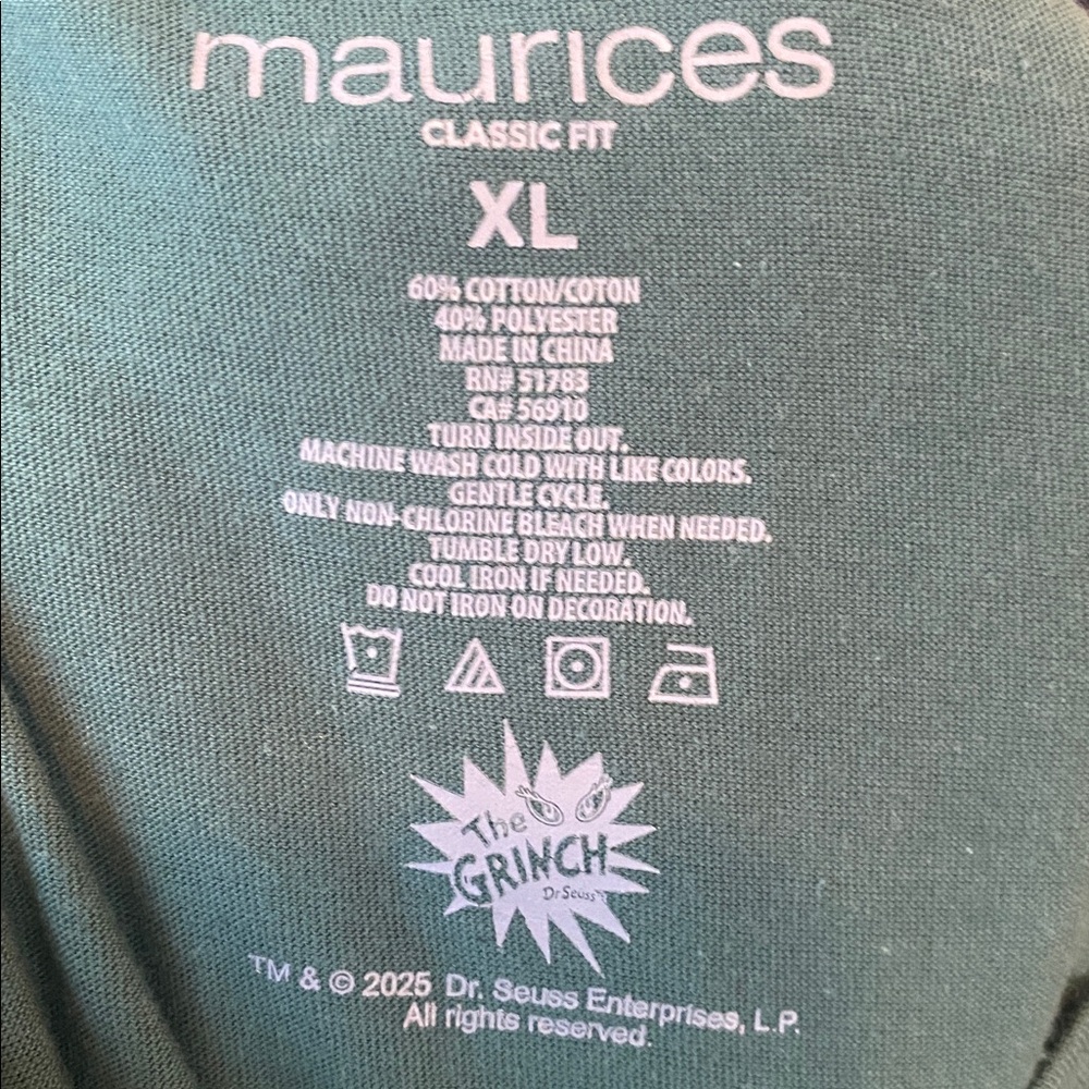 EUC MAURICES Grinch Christmas Tee XL - Picture 7 of 7